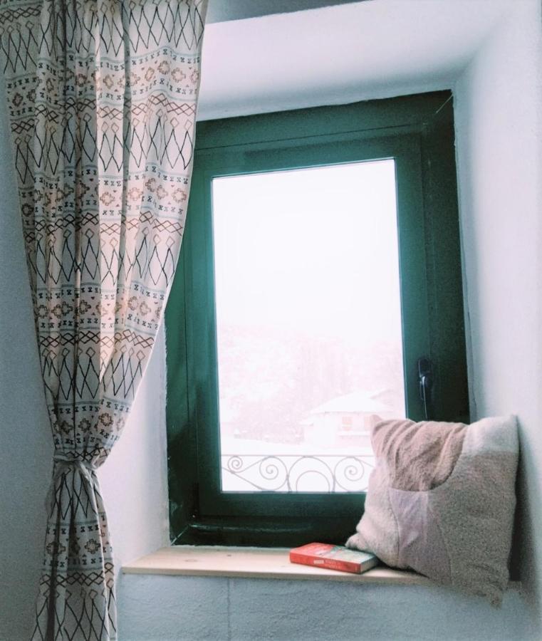 Villanúa Villa Rosalia מראה חיצוני תמונה
